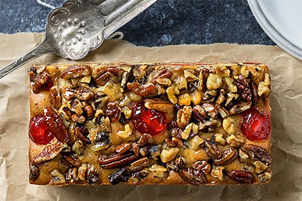 Grandma's Ye Olde English Alcohol-Free Fruitcake Bar